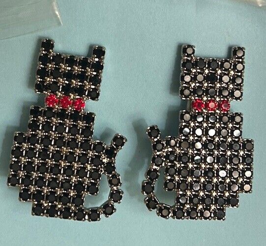 Rare Large 1980’s Dorothy Bauer Rhinestone Black Crystal Cat Clip Earrings - Vintage Jewelry Collective