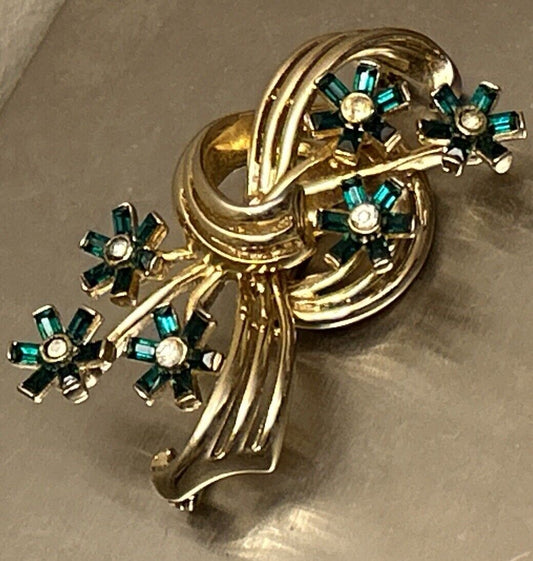 Vintage Coro Craft Flower Brooch Pin 1950’s Emerald Clear Rhinestones - Vintage Jewelry Collective