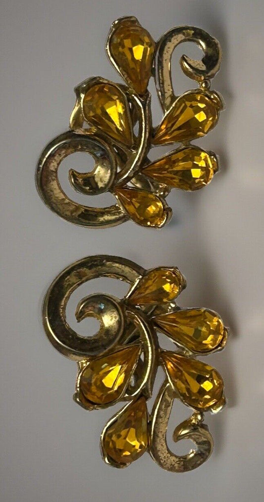 Vintage Trifari Earrings Citrine Rhinestone Floral 1950’s - Vintage Jewelry Collective