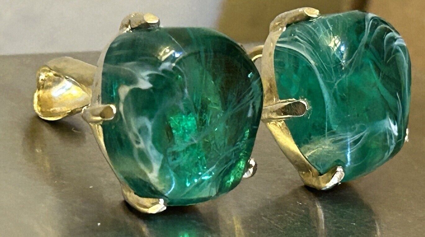 Vintage Flawed Emerald Glass Rhinestone Clip Earrings Signed Can’t Make Out - Vintage Jewelry Collective