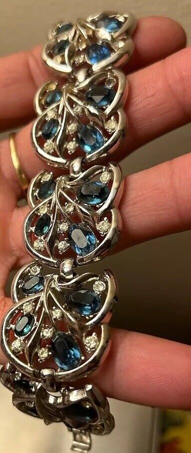 Vintage Crown Trifari Bracelet Blue Glass Rhinestone WIDE FLOWER LEAF Link - Vintage Jewelry Collective