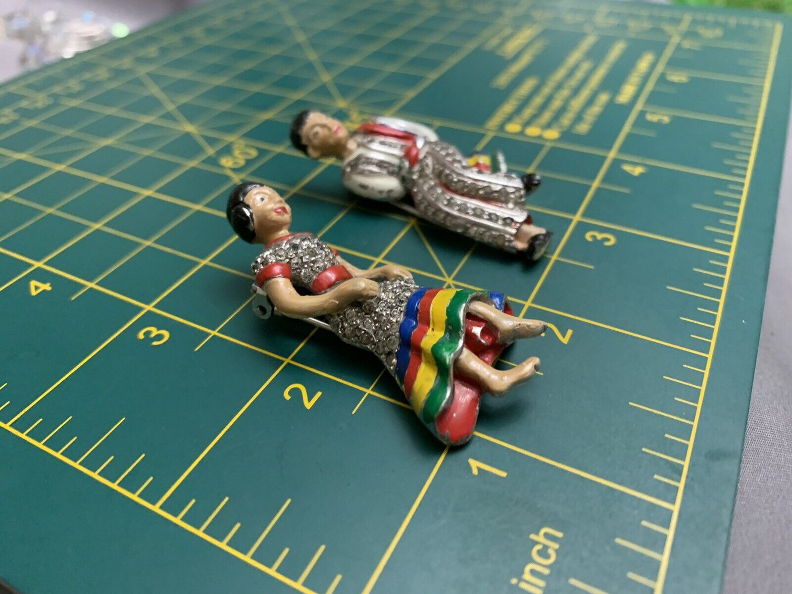 VTG Rhinestone Mexican Couple Dancers Fur Clips Brooch Pin Set 1938-42 Figural - Vintage Jewelry Collective