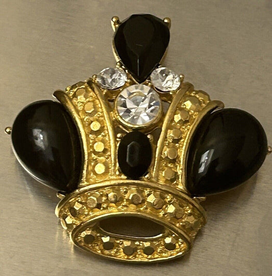 Trifari Royal Crown Pin Brooch Rhinestone Black Lucite Figural 1980’s - Vintage Jewelry Collective