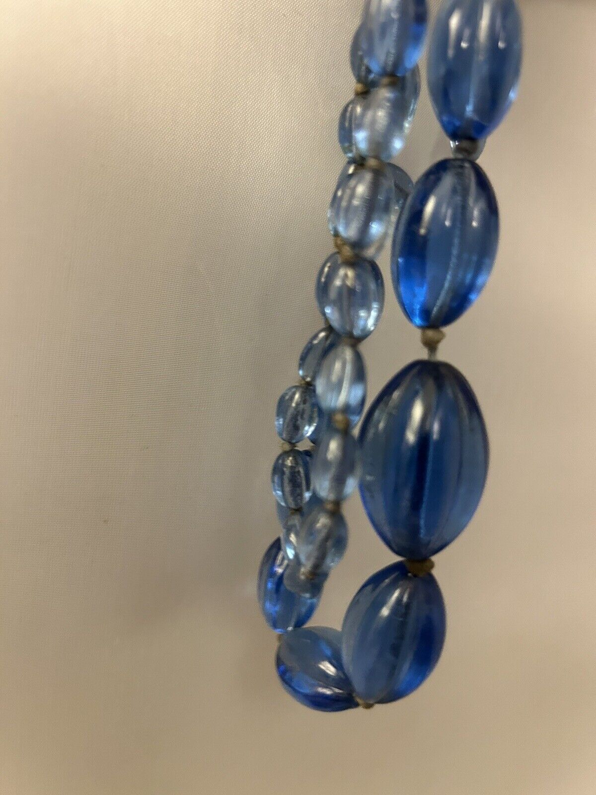 Art Deco Ribbed Glass Gripoix Cobalt Blue Graduated Faceted Beads Maybe French - Vintage Jewelry Collective