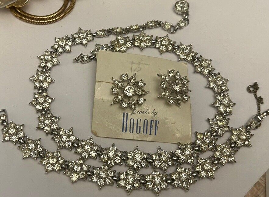 Vintage Bogoff Rhinestones Flower Necklace Bracelet & Earrings Full Parure Set - Vintage Jewelry Collective