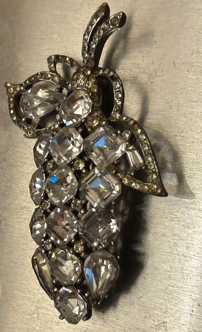 Vintage Rhinestone Flower Brooch Ornate Large Unsigned Reja Clear Ice - Vintage Jewelry Collective