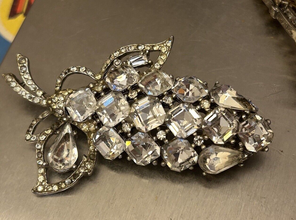 Vintage Rhinestone Flower Brooch Ornate Large Unsigned Reja Clear Ice - Vintage Jewelry Collective