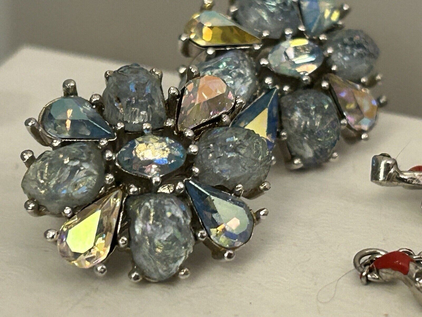 Crown Trifari "Etoile" Earrings Blue Aurora Borealis & Lava Rhinestone - Vintage Jewelry Collective