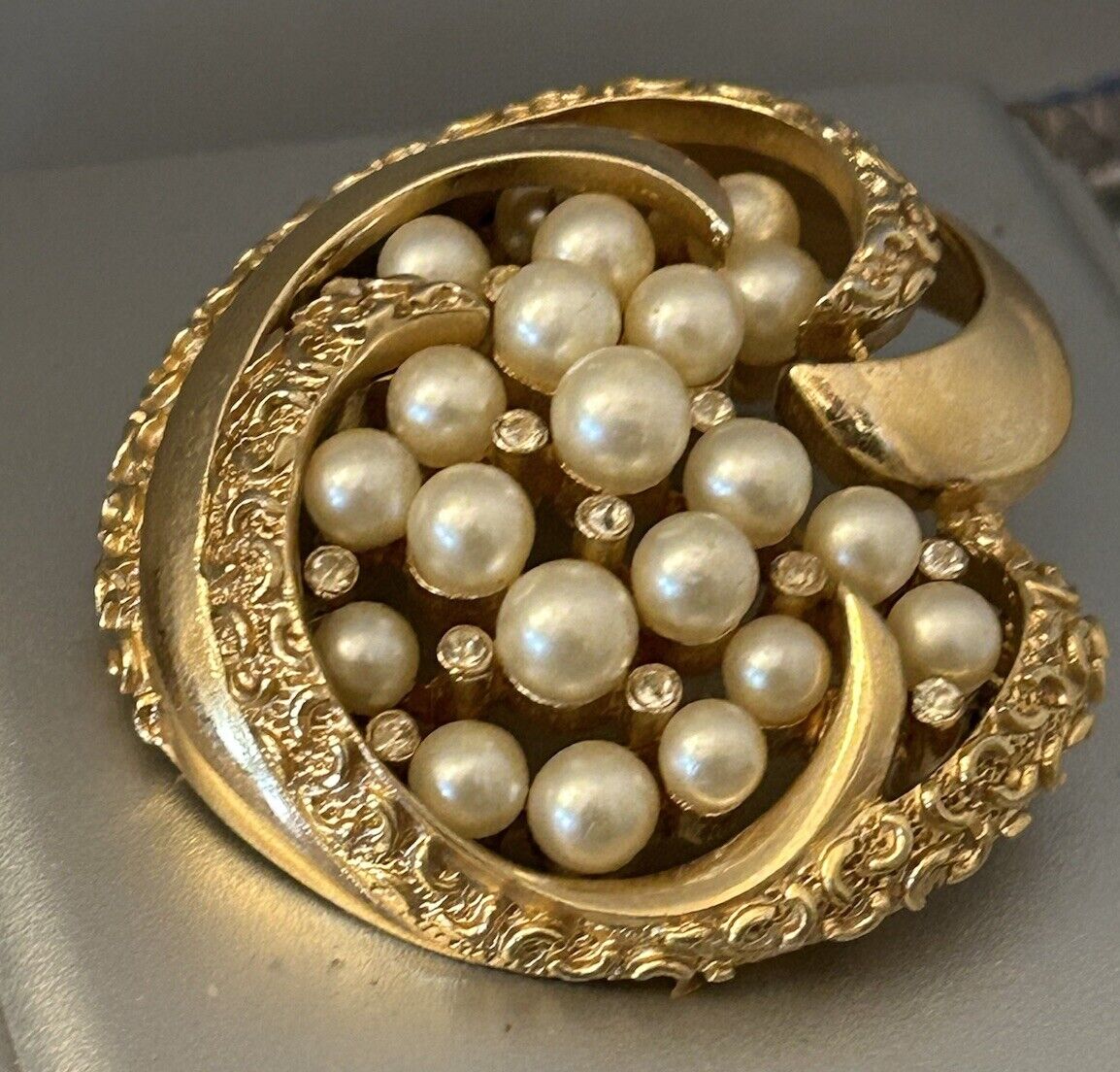 Rare Vintage Crown Trifari Faux Pearl Rhinestone Brooch Pin Open Work 3D Philipp - Vintage Jewelry Collective